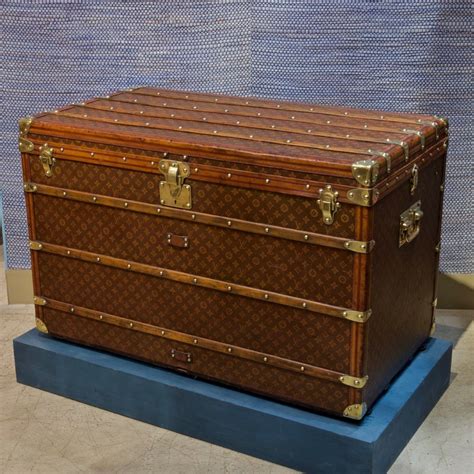 how to identify a louis vuitton trunk inside|Louis Vuitton side trunk monogram.